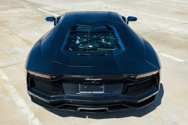 2012 Lamborghini Aventador LP700-4 - Image 10 of 19