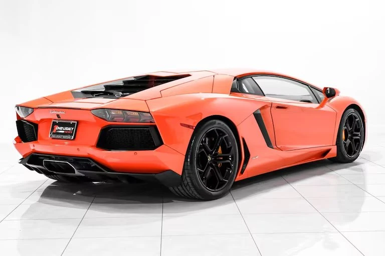 2012 Lamborghini Aventador LP700-4 - Image 2 of 5