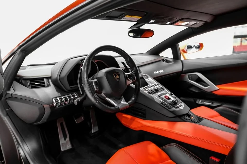 2012 Lamborghini Aventador LP700-4 - Image 6 of 17