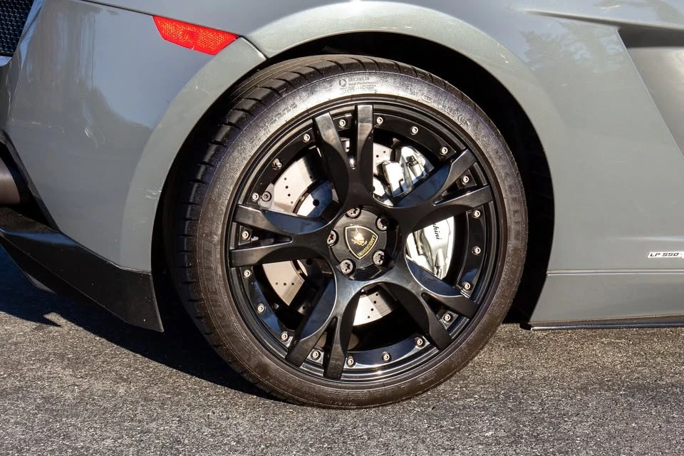 2012 Lamborghini Gallardo LP550-2 - Image 10 of 18