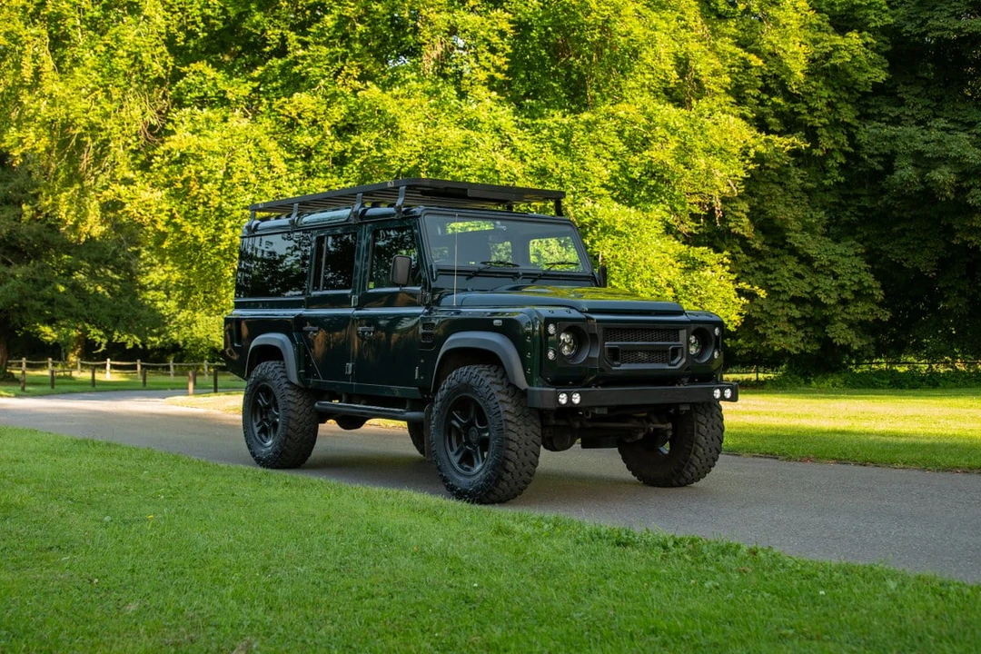 2012 Land Rover Defender 110 - Image 4 of 30