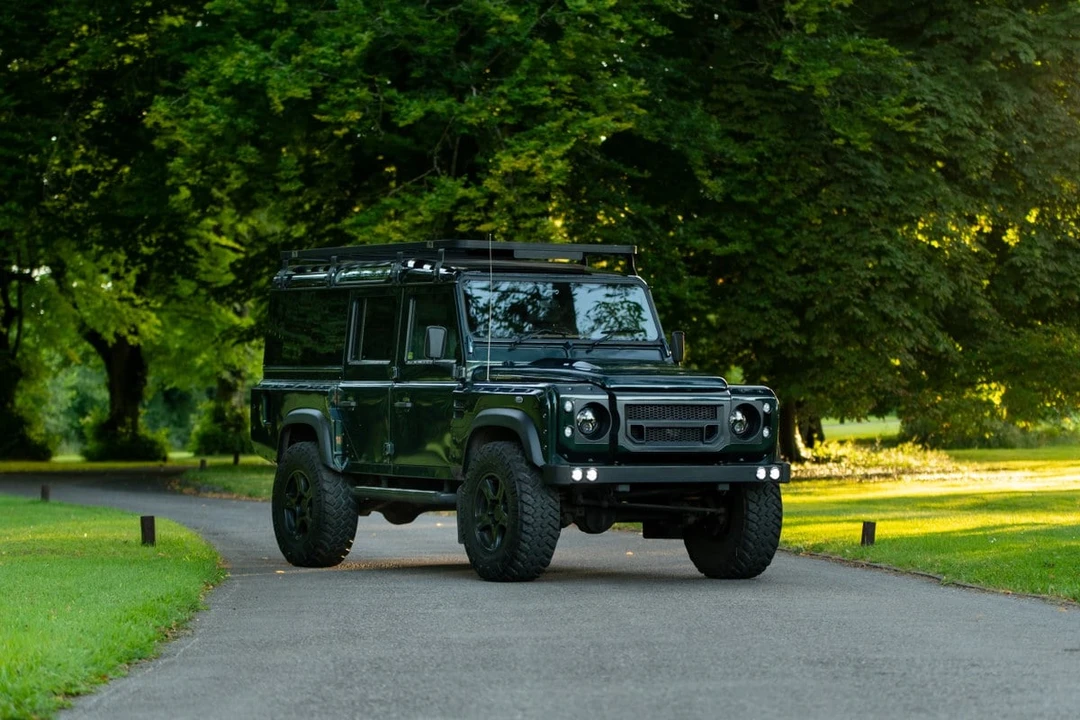 2012 Land Rover Defender 110 - Image 20 of 30