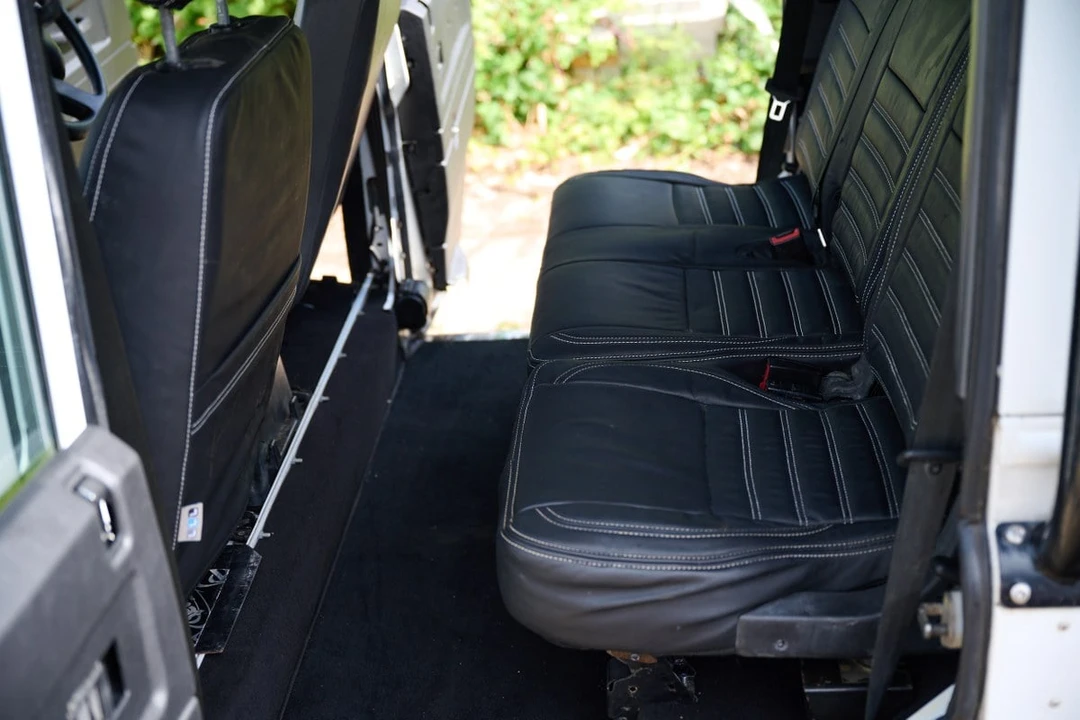 2012 Land Rover Defender 110 - Image 27 of 30