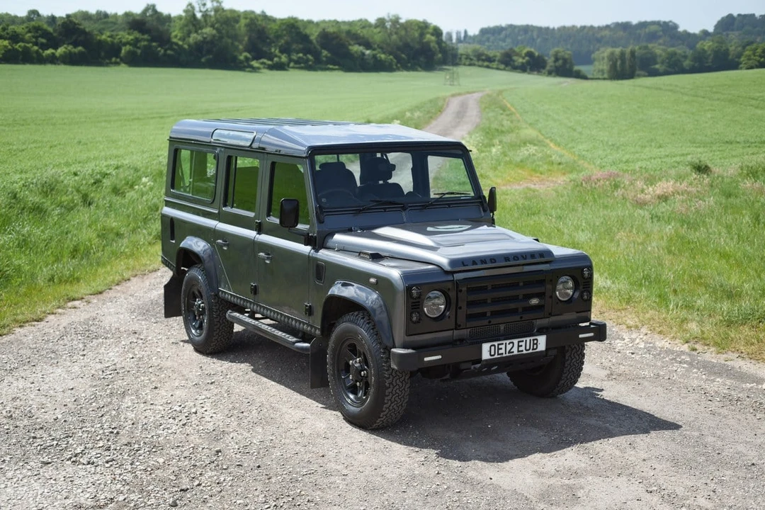 2012 Land Rover Defender 110 - Image 2 of 30