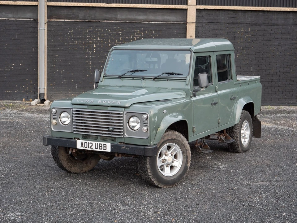 2012 Land Rover Defender 110 - Image 9 of 30
