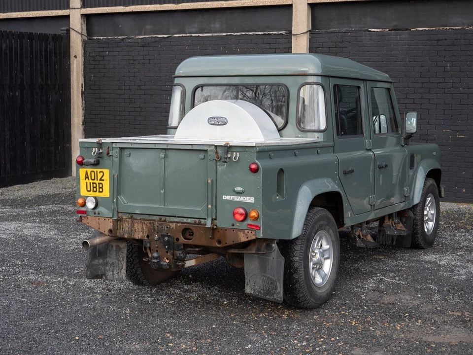 2012 Land Rover Defender 110 - Image 14 of 30