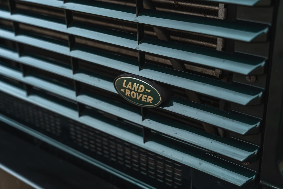 2012 Land Rover Defender 110 - Image 20 of 31