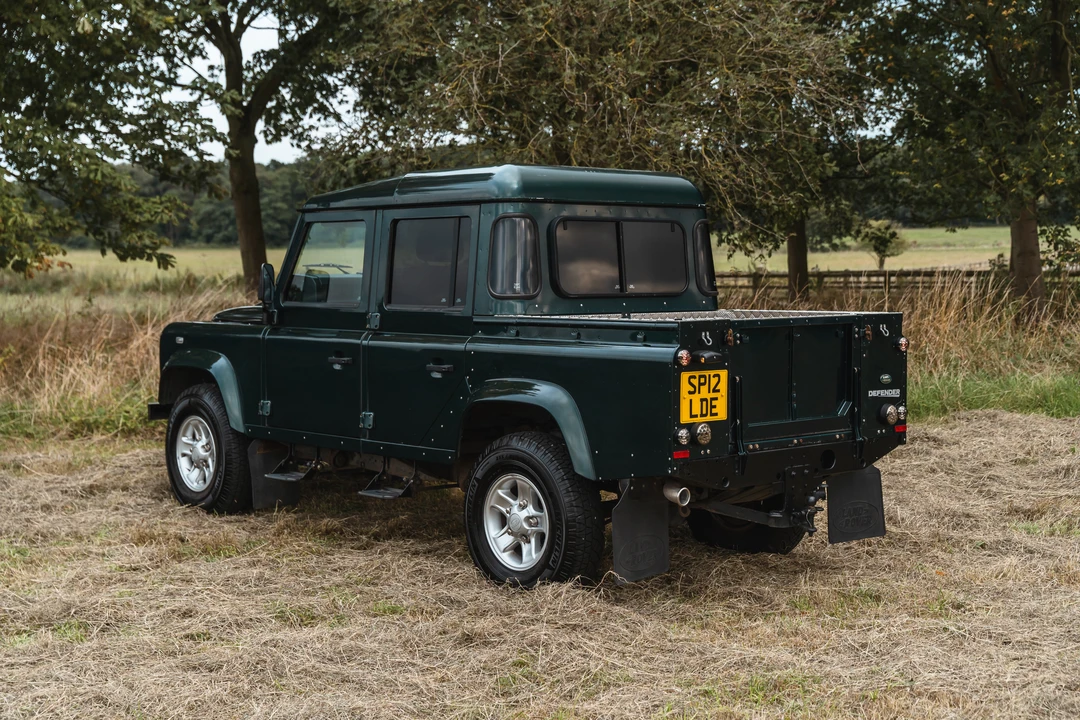 2012 Land Rover Defender 110 - Image 5 of 31