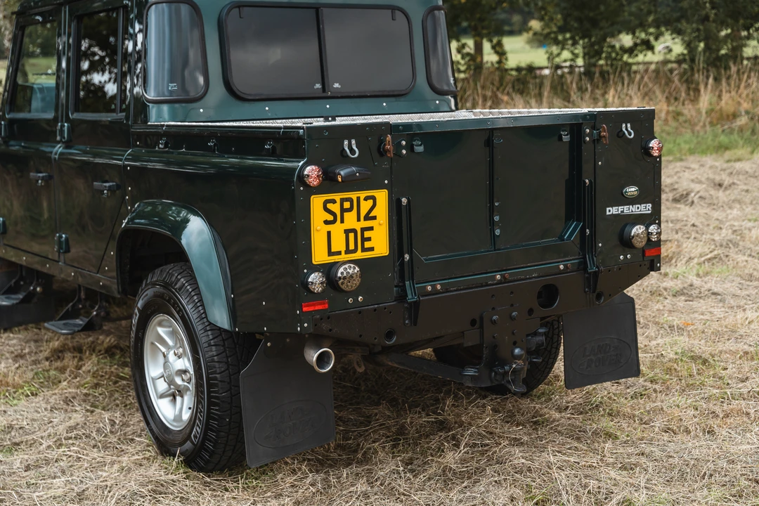 2012 Land Rover Defender 110 - Image 23 of 31