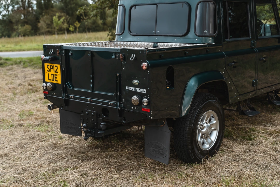 2012 Land Rover Defender 110 - Image 24 of 31
