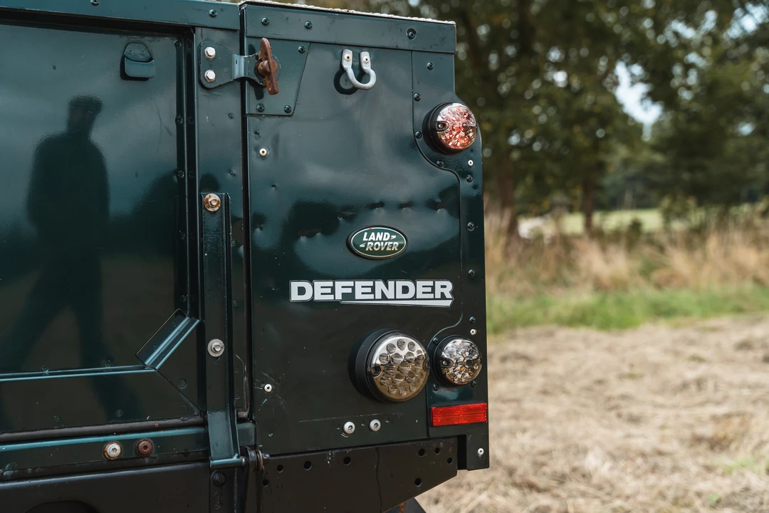 2012 Land Rover Defender 110 - Image 28 of 31