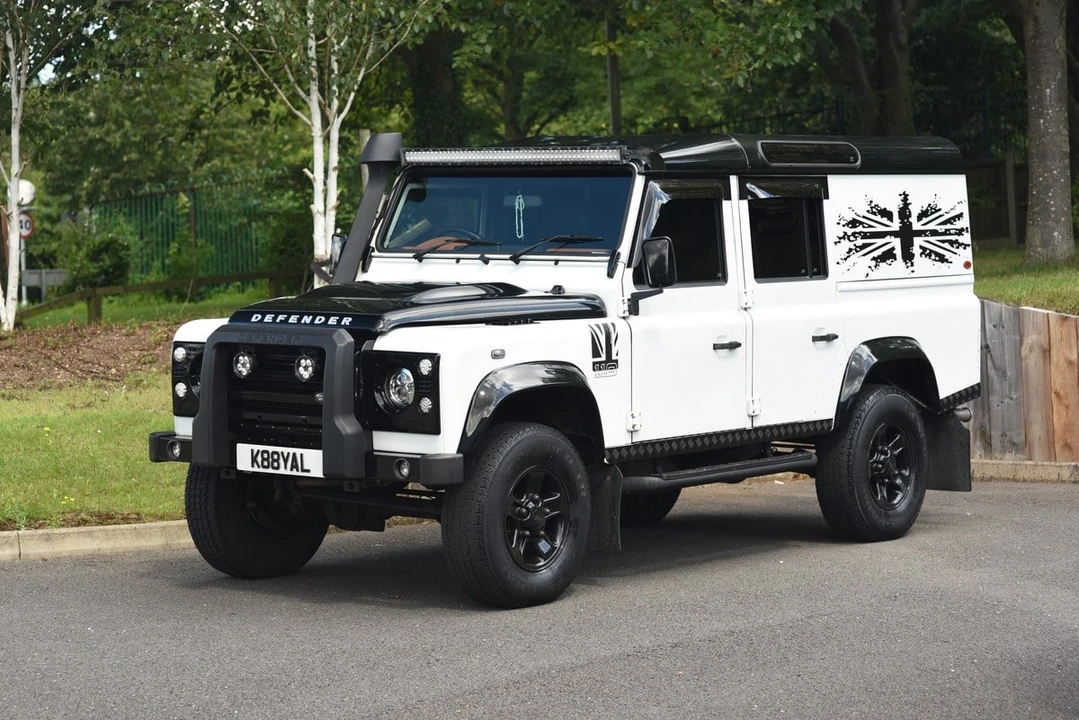 2012 Land Rover Defender 110 - Image 8 of 30
