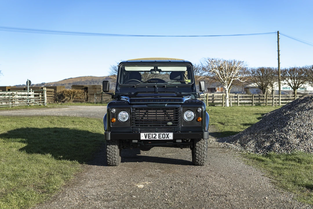 2012 Land Rover Defender 110 - Image 9 of 31