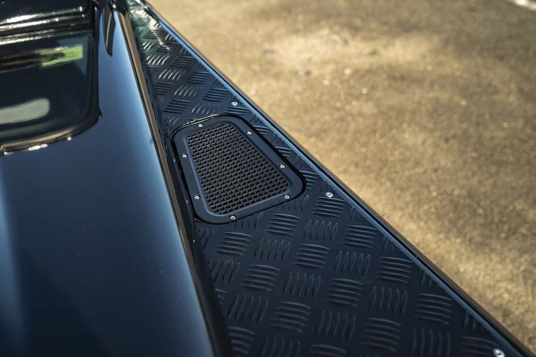 2012 Land Rover Defender 110 - Image 26 of 31