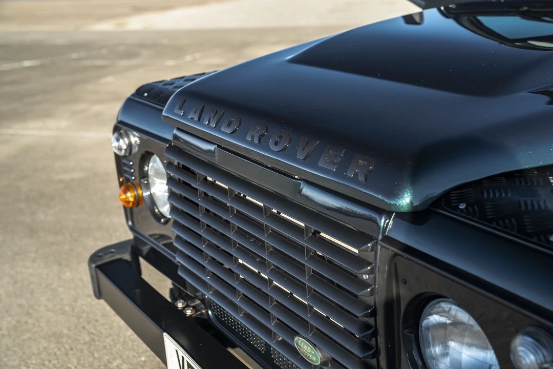 2012 Land Rover Defender 110 - Image 29 of 31