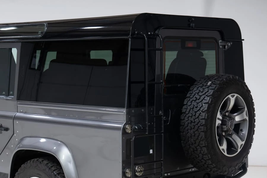 2012 Land Rover Defender 110 - Image 26 of 31