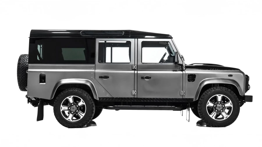 2012 Land Rover Defender 110 - Image 2 of 31