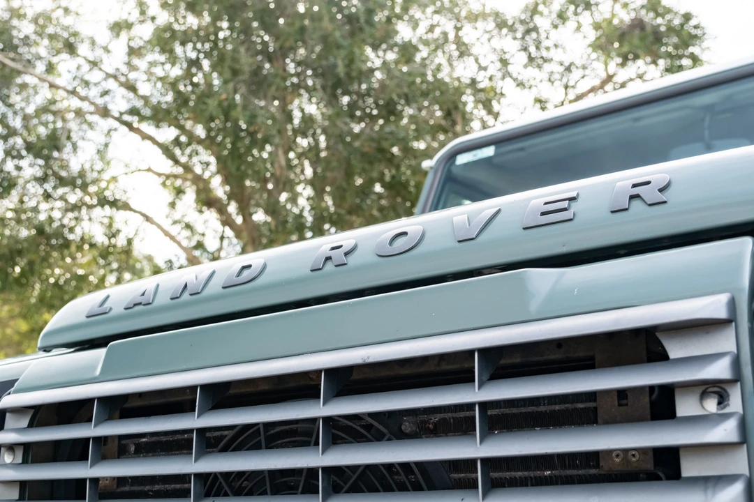 2012 Land Rover Defender 110 - Image 29 of 31