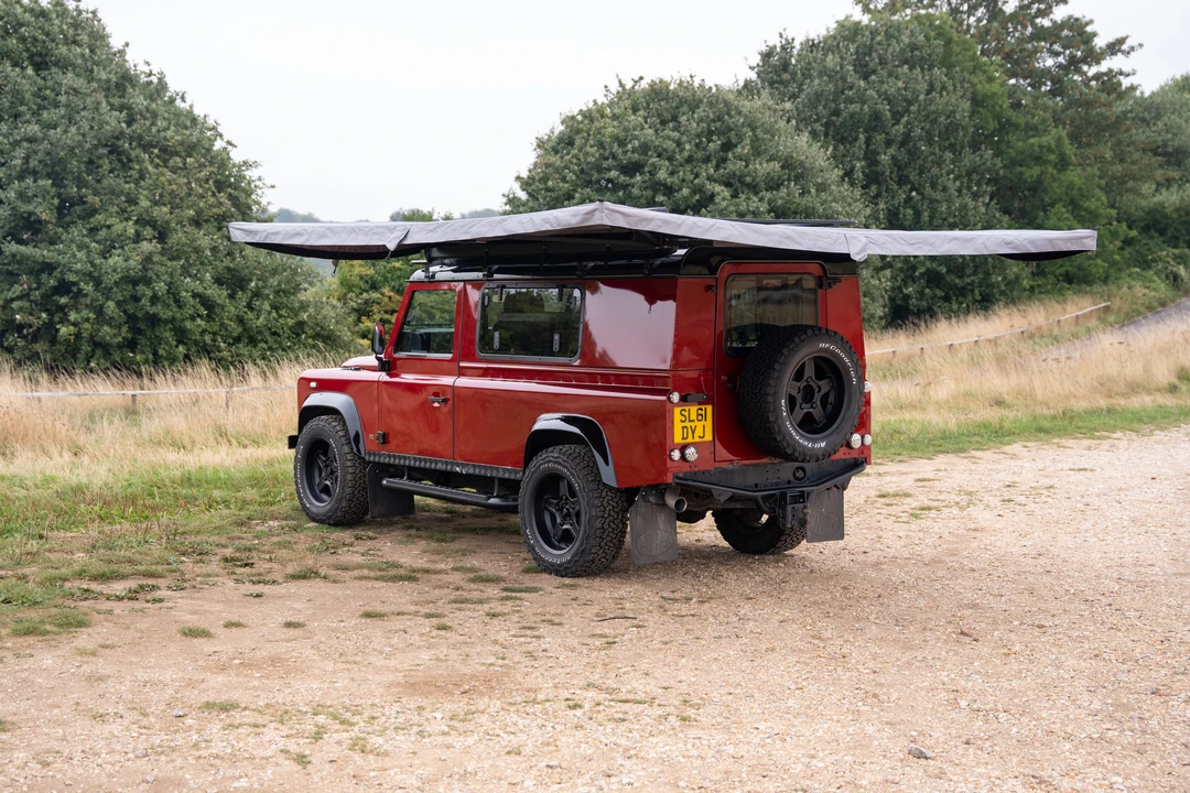 2012 Land Rover Defender 110 - Image 13 of 31