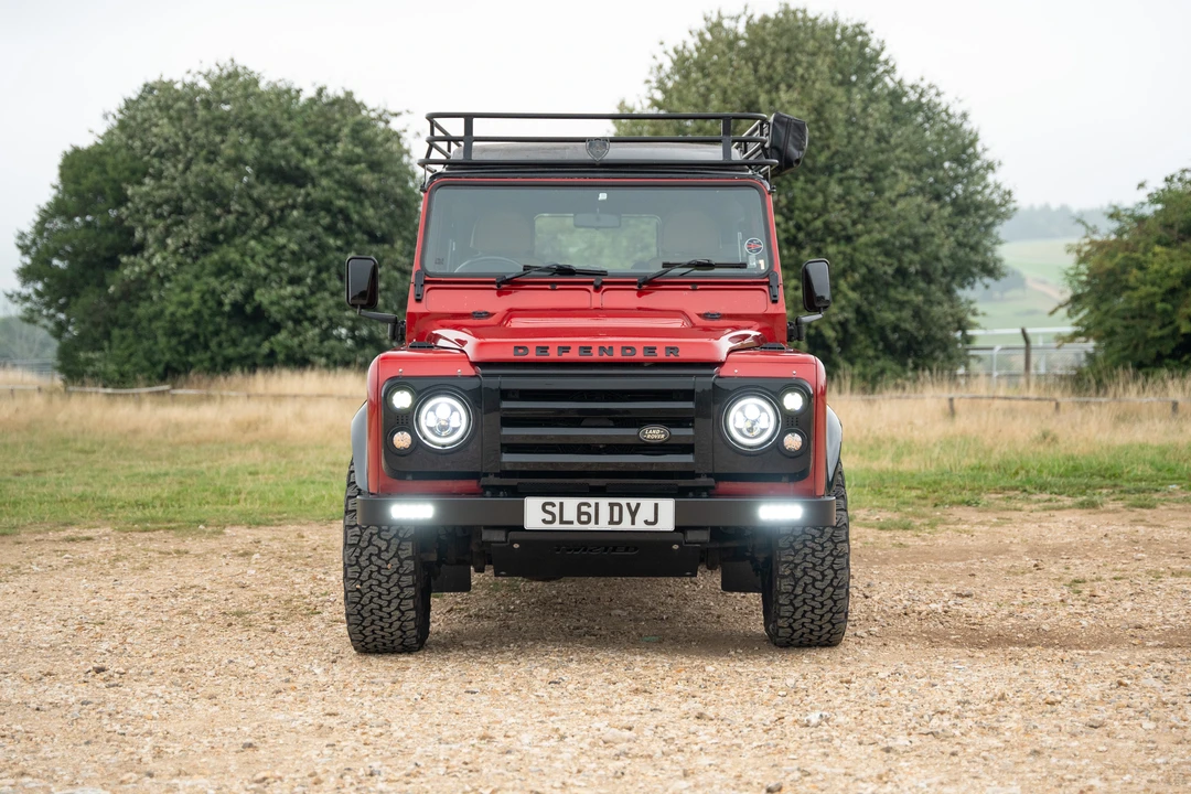 2012 Land Rover Defender 110 - Image 2 of 31