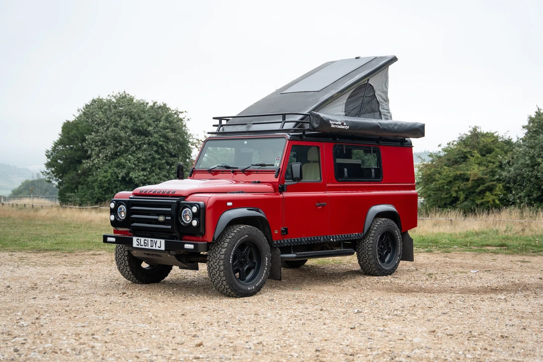 2012 Land Rover Defender 110 - Image 3 of 31