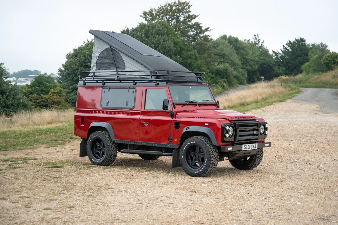 2012 Land Rover Defender 110 - Image 14 of 31