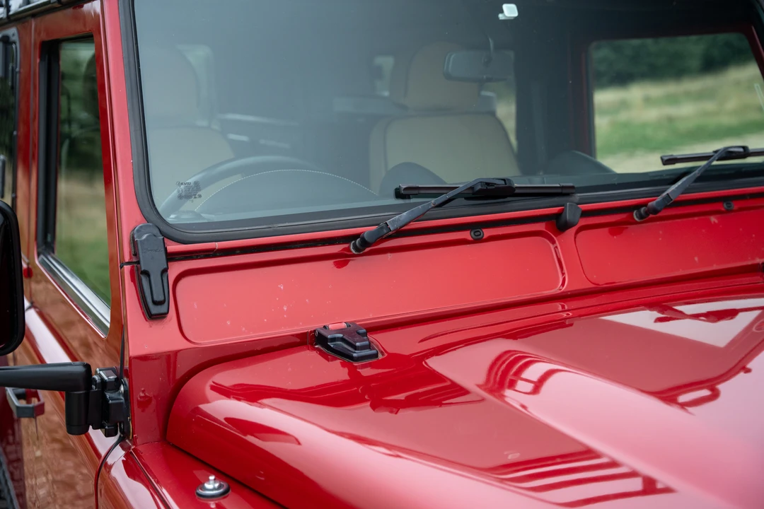 2012 Land Rover Defender 110 - Image 23 of 31