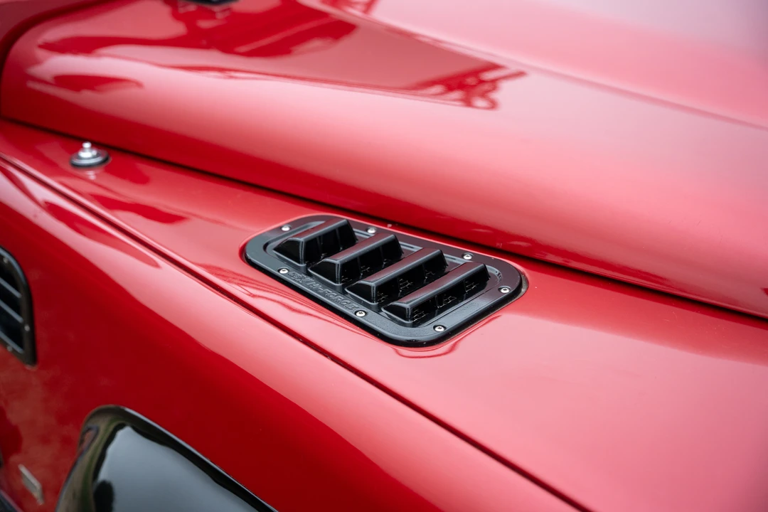 2012 Land Rover Defender 110 - Image 24 of 31