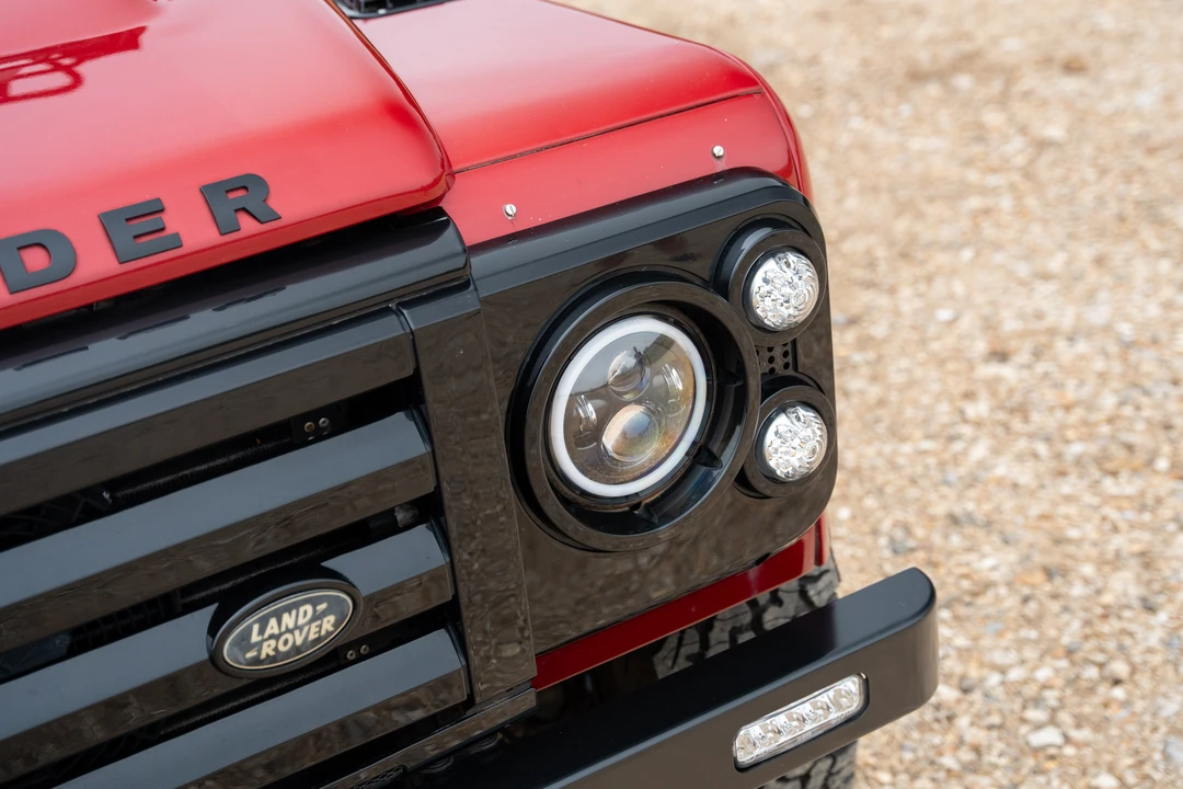 2012 Land Rover Defender 110 - Image 26 of 31
