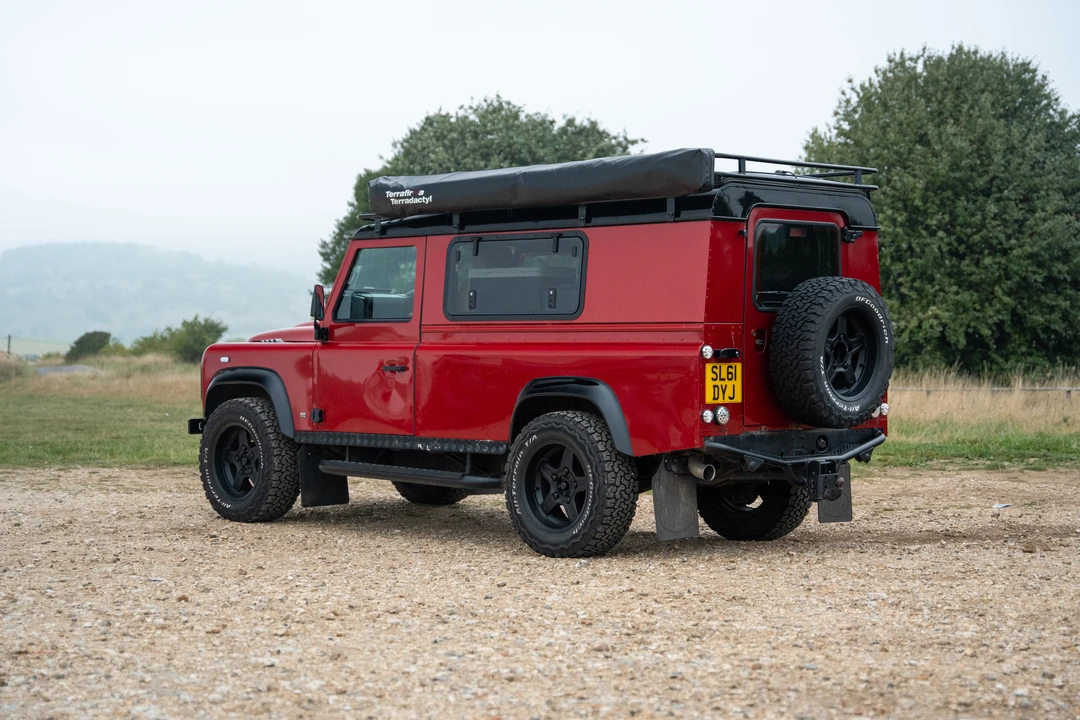2012 Land Rover Defender 110 - Image 5 of 31