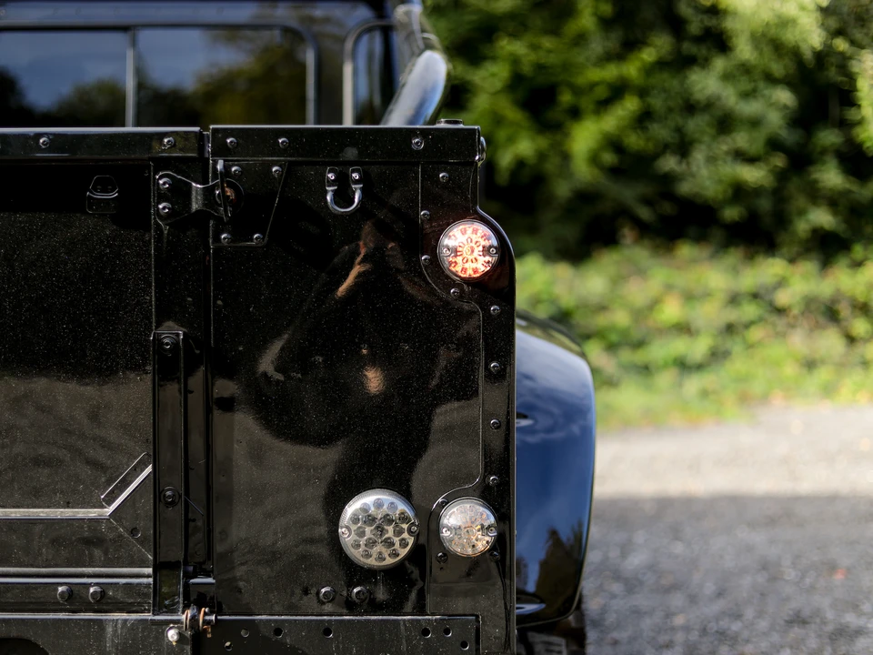 2012 Land Rover Defender 110 - Image 30 of 31