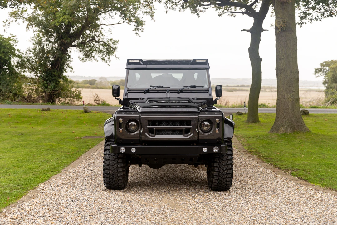 2012 Land Rover Defender 110 - Image 2 of 31