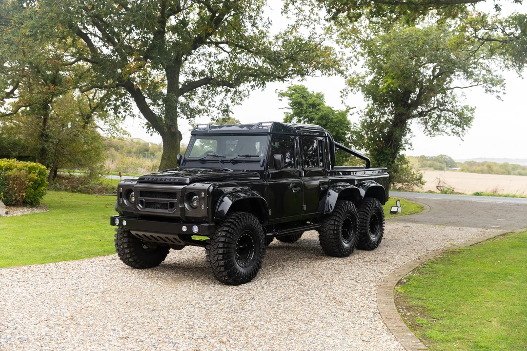 2012 Land Rover Defender 110 - Image 26 of 31