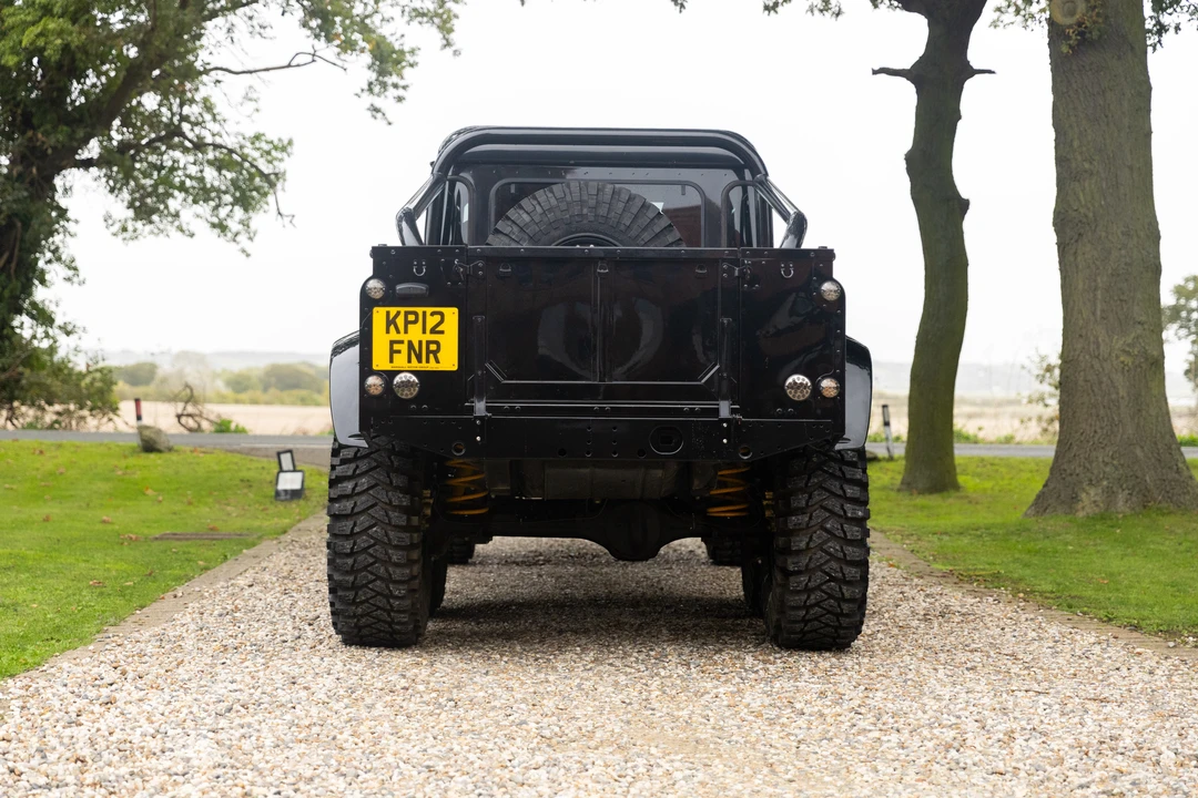 2012 Land Rover Defender 110 - Image 14 of 31
