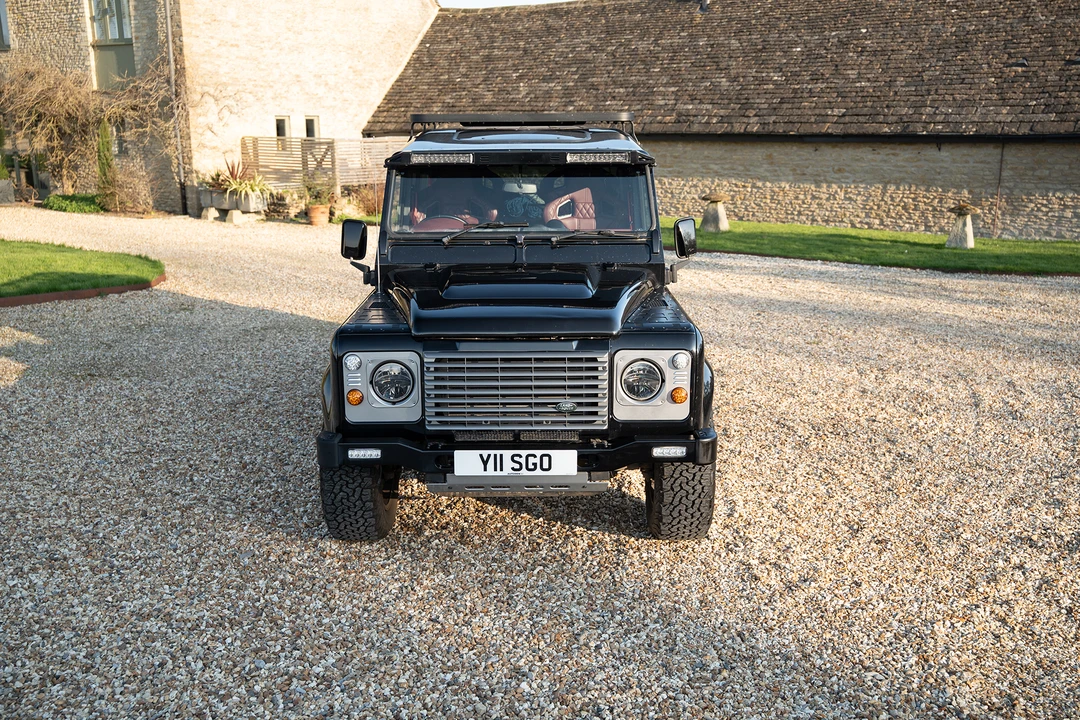 2012 Land Rover Defender 110 - Image 10 of 31