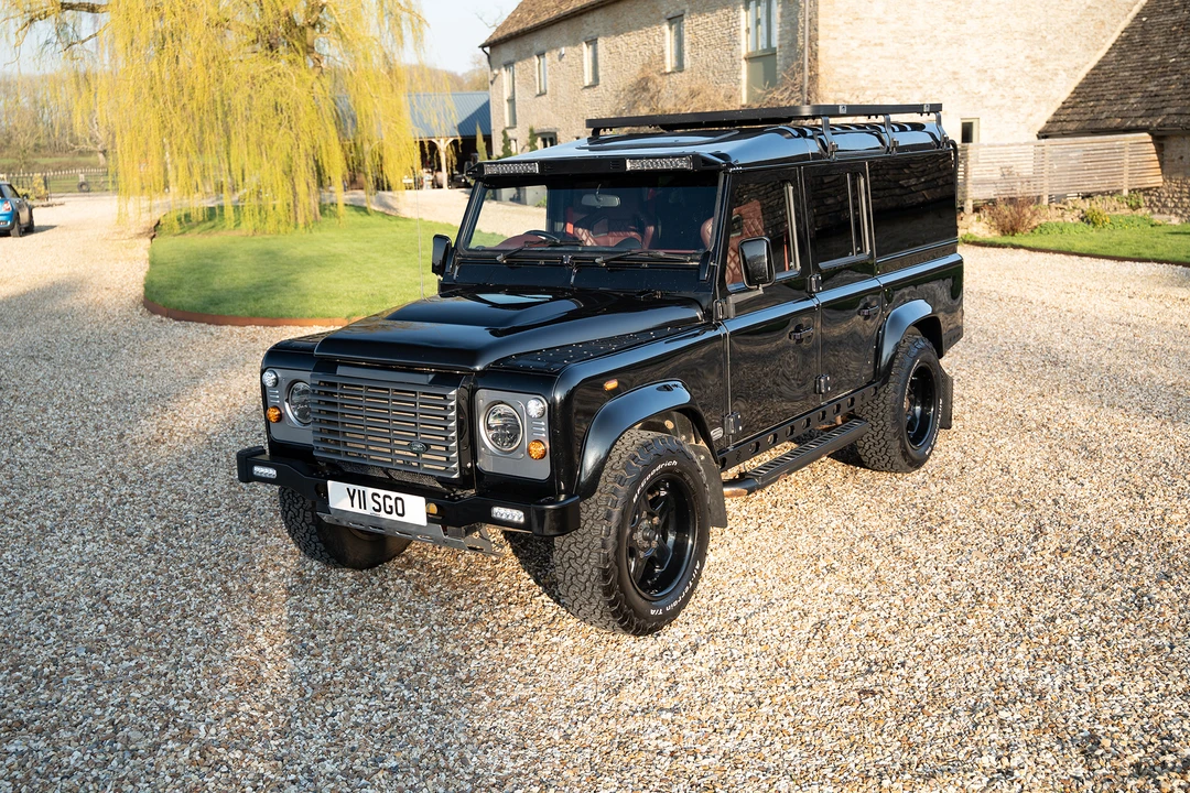2012 Land Rover Defender 110 - Image 9 of 31