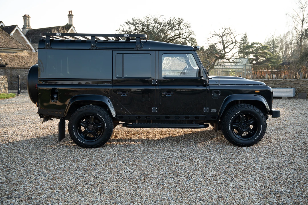 2012 Land Rover Defender 110 - Image 4 of 31