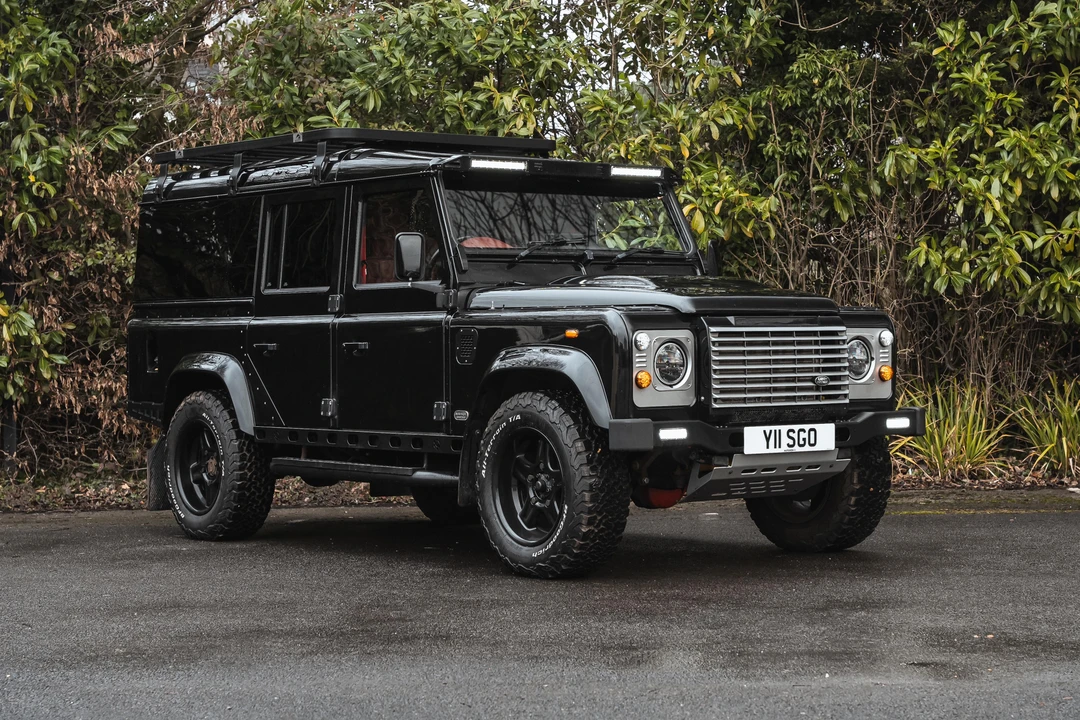 2012 Land Rover Defender 110 - Image 3 of 31