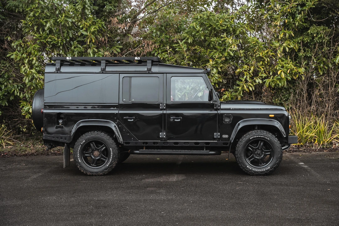 2012 Land Rover Defender 110 - Image 4 of 31