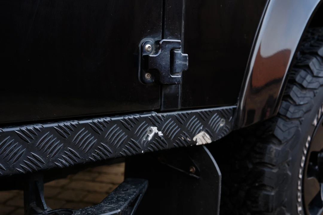 2012 Land Rover Defender 110 - Image 12 of 31