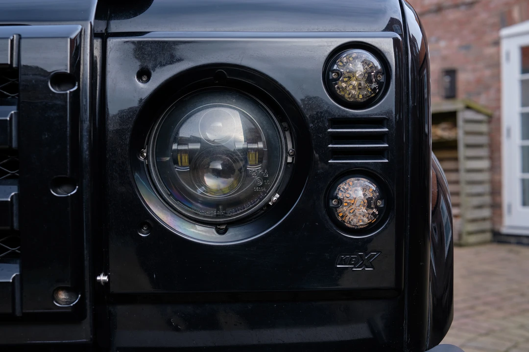 2012 Land Rover Defender 110 - Image 17 of 31