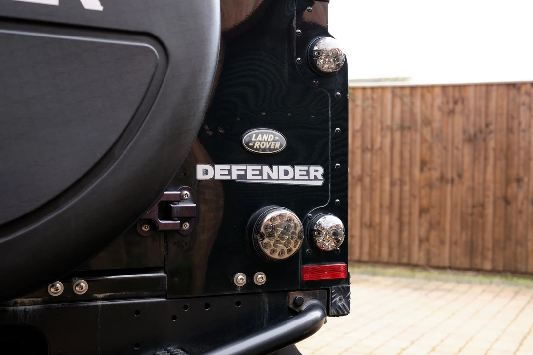 2012 Land Rover Defender 110 - Image 29 of 31