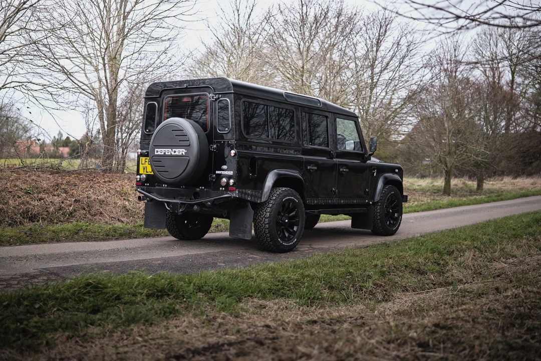 2012 Land Rover Defender 110 - Image 6 of 31