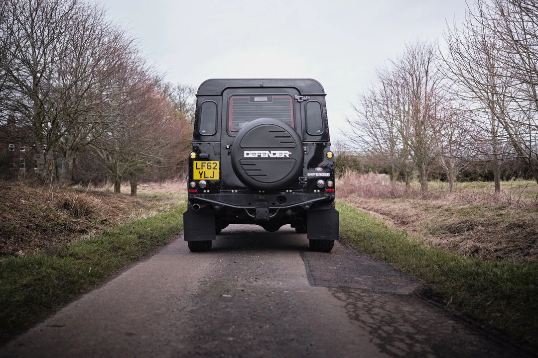 2012 Land Rover Defender 110 - Image 7 of 31