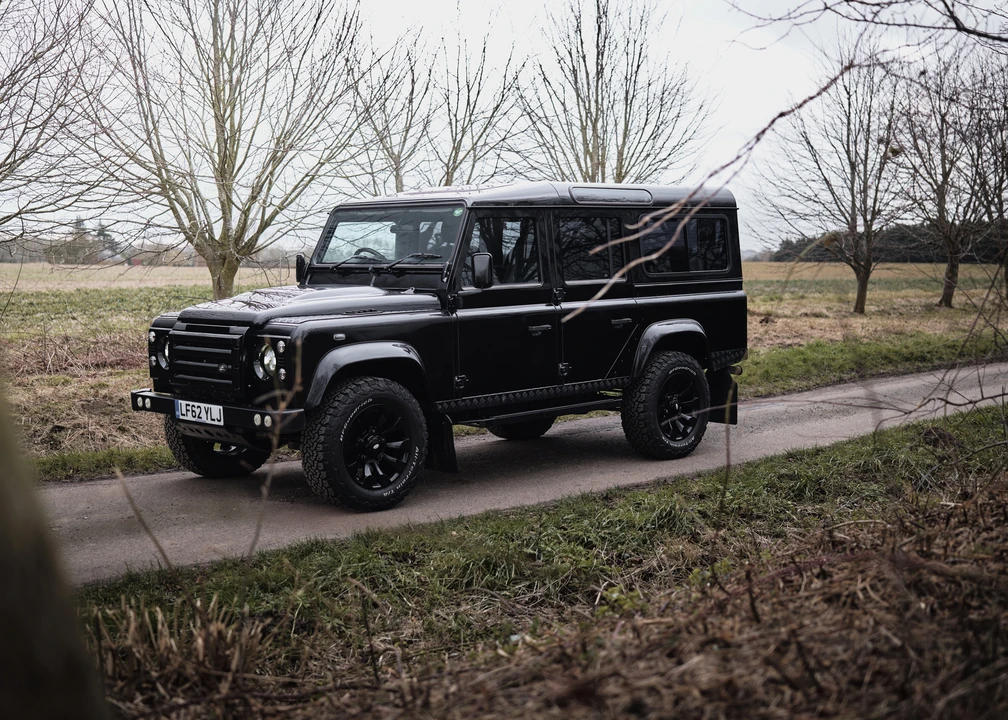 2012 Land Rover Defender 110 - Image 10 of 31
