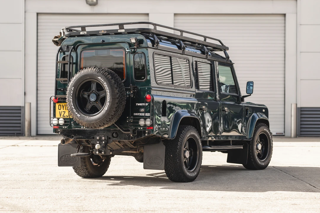 2012 Land Rover Defender 110 - Image 8 of 31