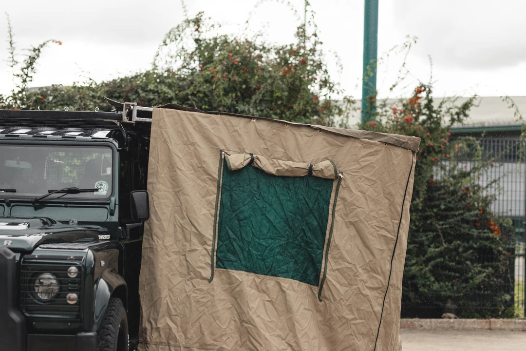 2012 Land Rover Defender 110 - Image 16 of 31