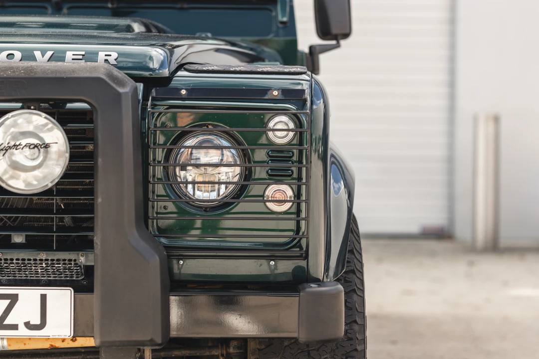 2012 Land Rover Defender 110 - Image 30 of 31