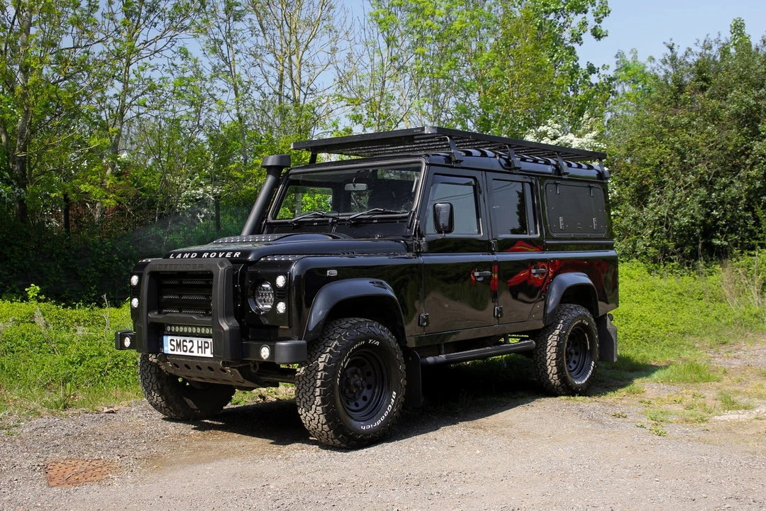 2012 Land Rover Defender 110 - Image 8 of 30