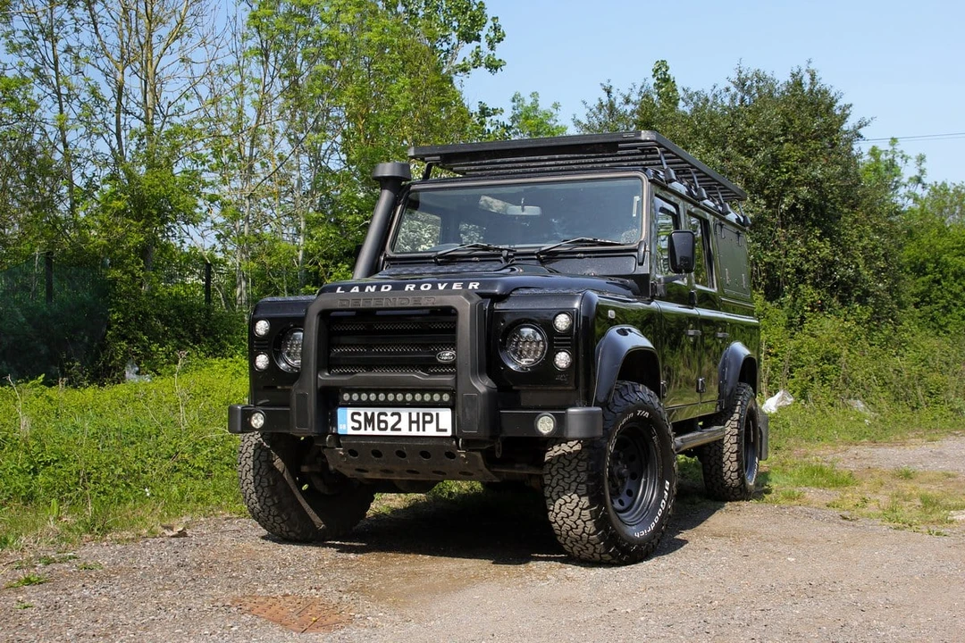 2012 Land Rover Defender 110 - Image 2 of 30